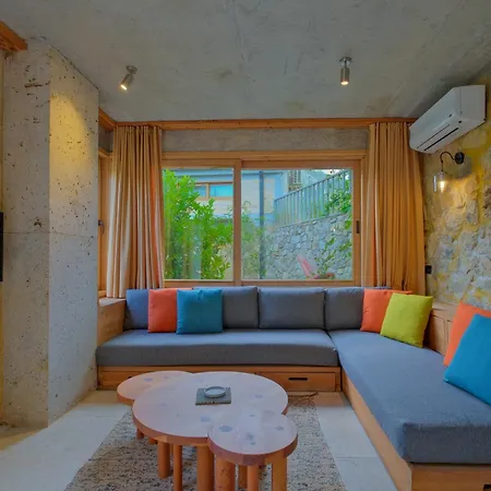 Oda ve Kahvaltı Uezuemlue Evleri Fethiye